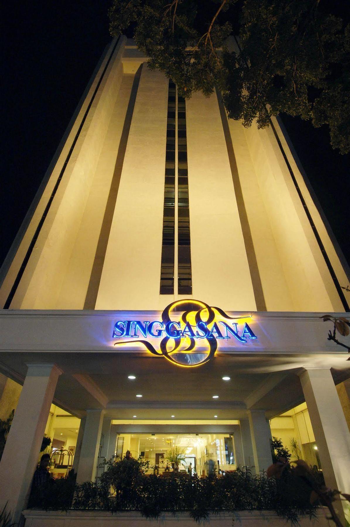 Singgasana Hotel Macasar Exterior foto